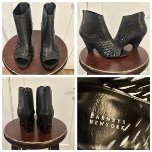 Barneys New York Black Woven Heeled Boots Size 7.5